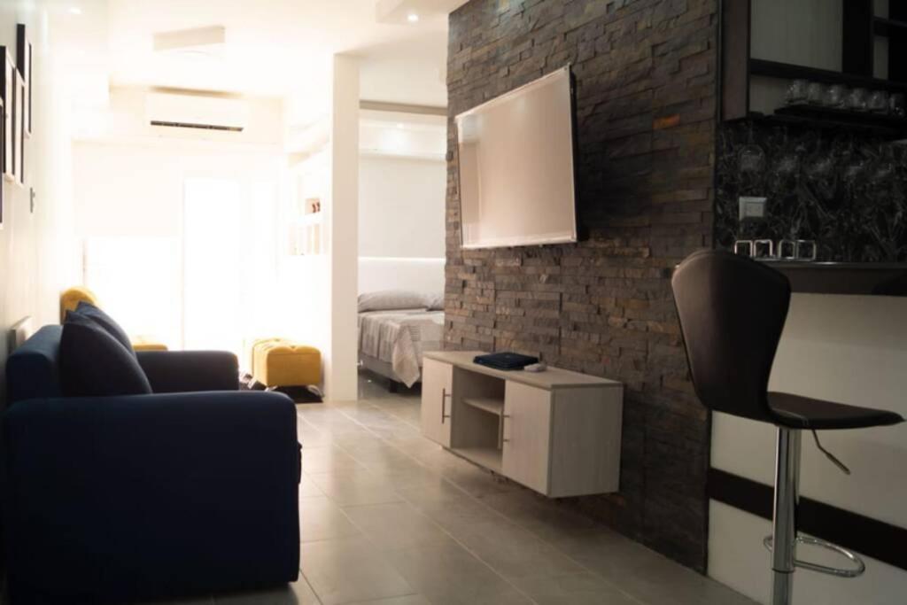 Remodeled Studio Apt In Guayaquil Centro W A View Екстериор снимка